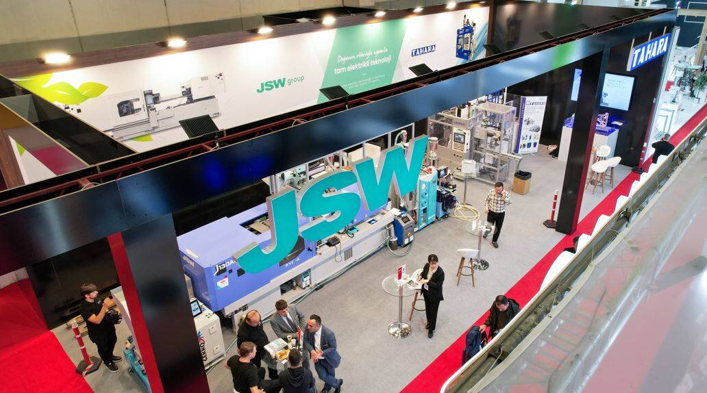 plast eur25 matsui jsw booth